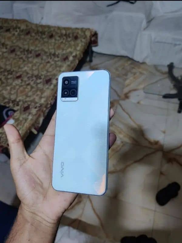 vivo y21 4gb 64gb with airpods as a gift 6