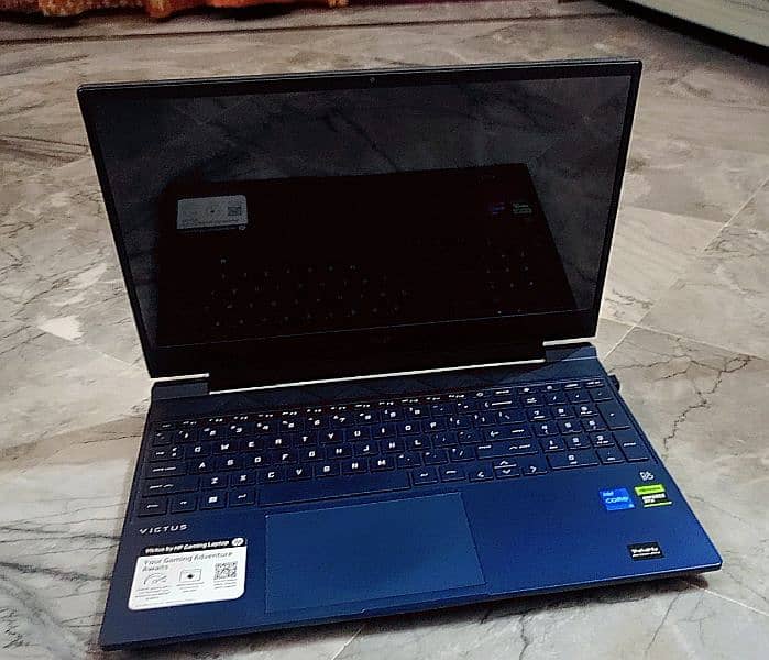 HP Victus 15 2