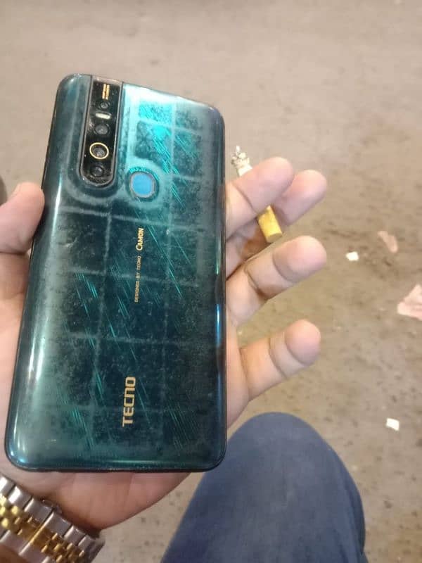 Tecno camon 15 pro 6/128 2