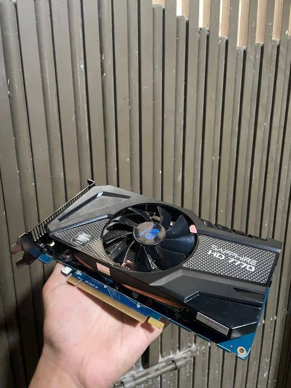 AMD R7 200 series 3