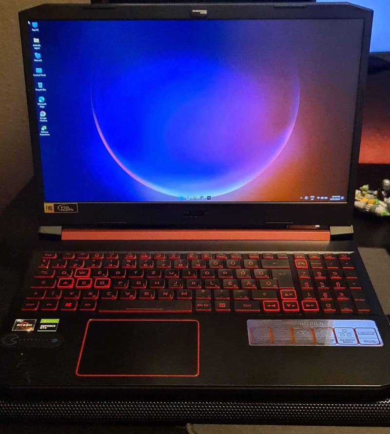 Acer nitro 5 Gaming Laptop (AN515-43) 0