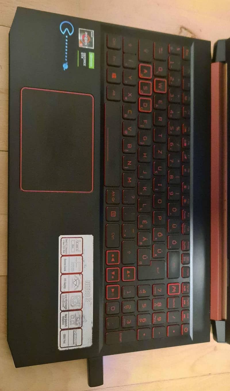 Acer nitro 5 Gaming Laptop (AN515-43) 2