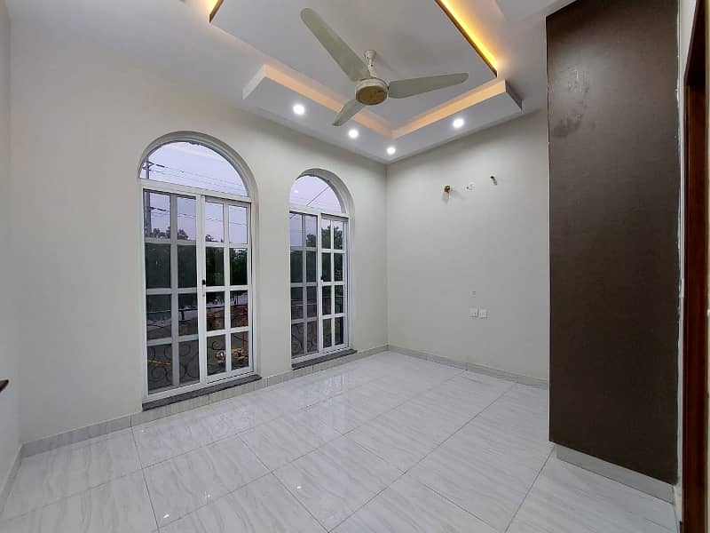 5 Marla Luxury Non Furnished House Available For Rent In Bahria Town Lahore 7