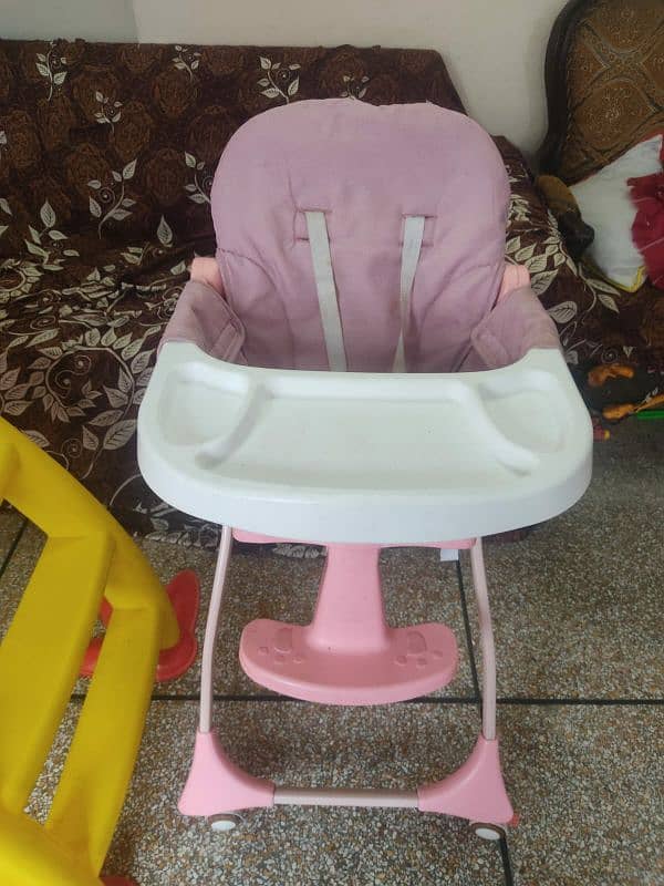 baby dining and swing chair 0