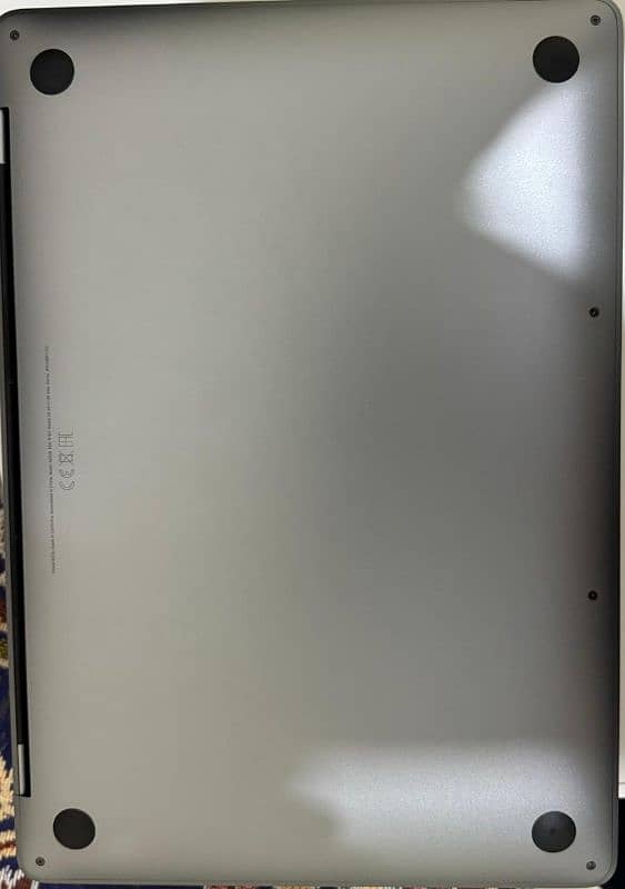 APPLE MCBOOK PRO M2 13-inch 3