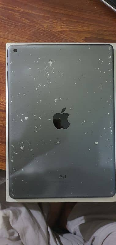 Ipad 9th Generation 64GB with box only 7