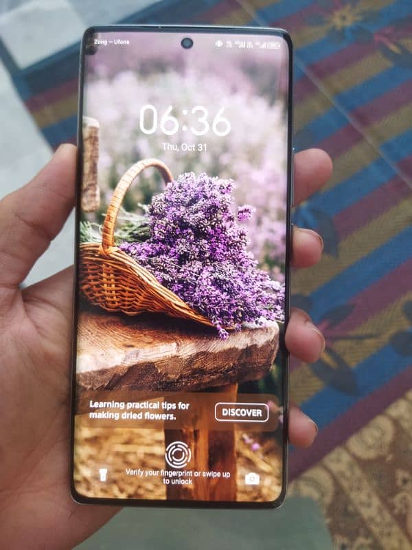 Tecno Spark 20 pro plus 2