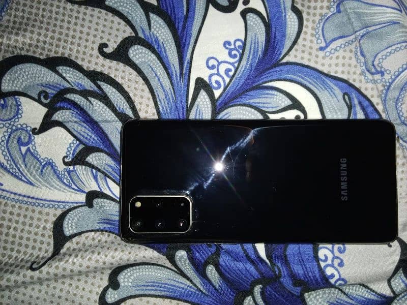 Samsung s20 plus 1