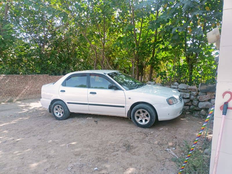 Suzuki Baleno 2003 1