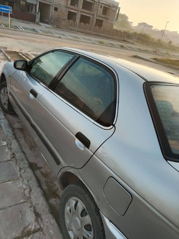 Suzuki Baleno 2003 5