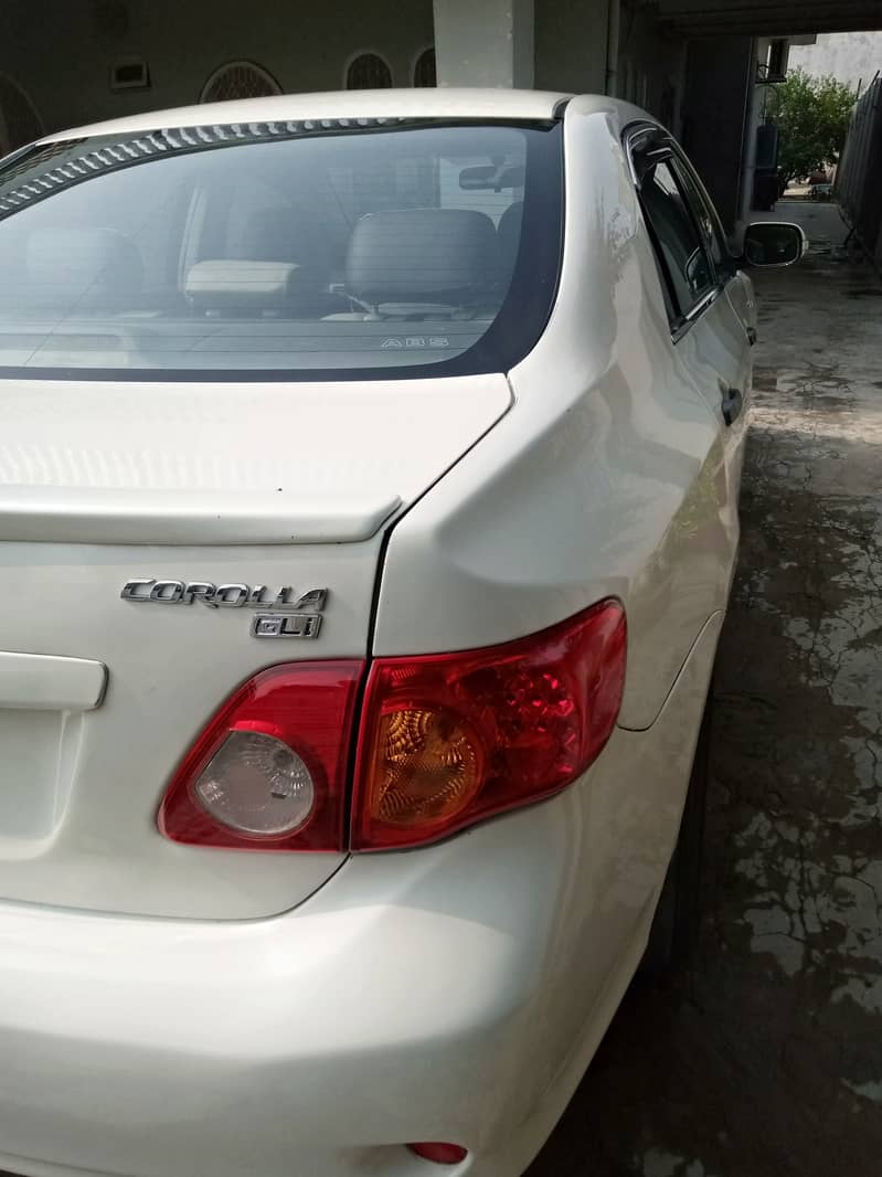 Toyota Corolla GLI 2009 Manual 7