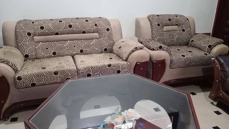 07 seater full size sofa set in good condition 2