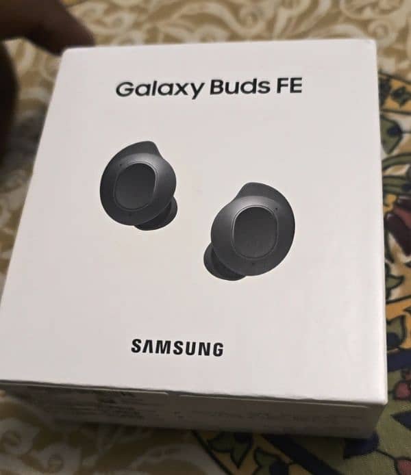 Samsung Galaxy Buds FE 0