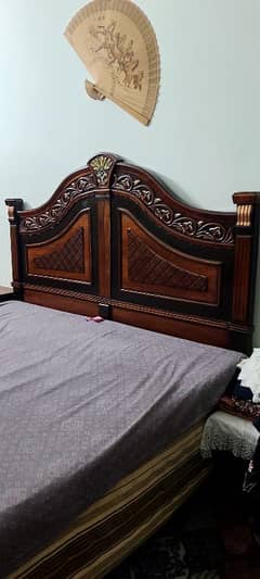 Bedroom set for sale in low price in Abbotttabad