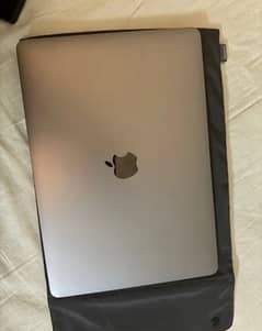 MACBOOK PRO M2