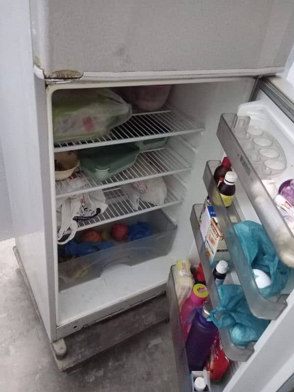 Dawlance Refrigerator 2