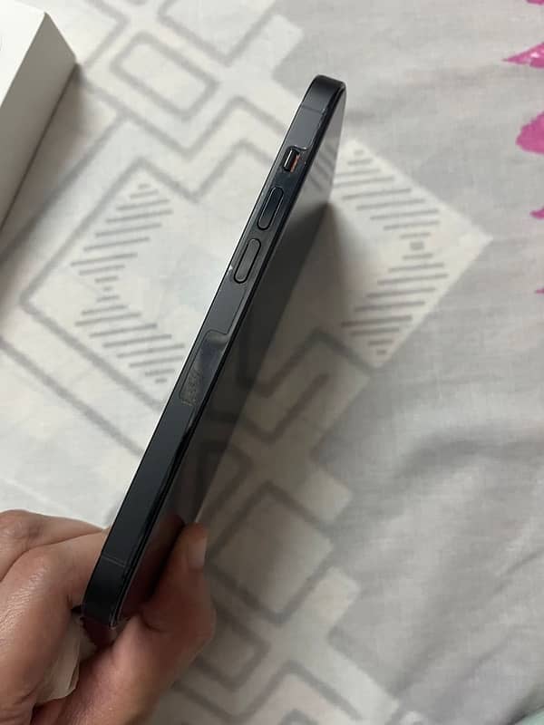 iphone 14 pro 1tb (non pta) 2