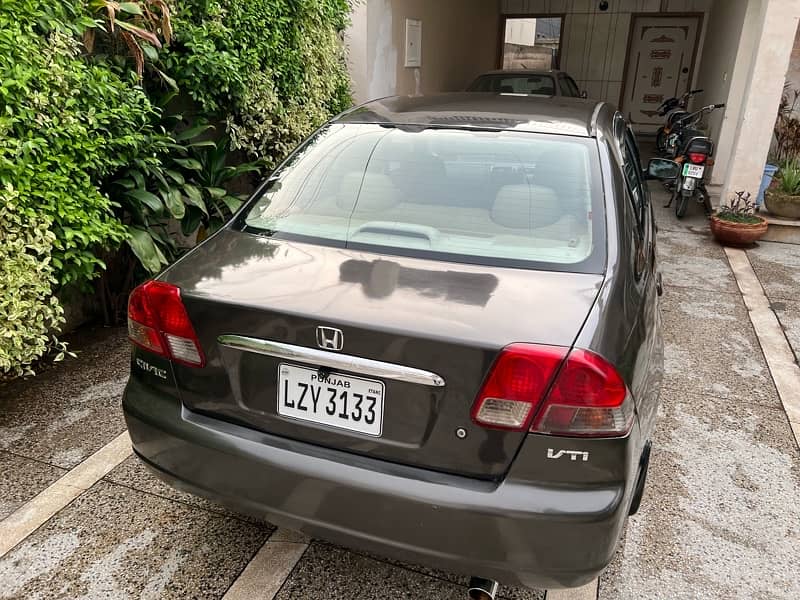 Honda Civic exi 2005 1