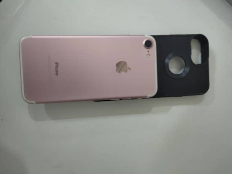 I phone 7 128 gb 10/10 condition 0