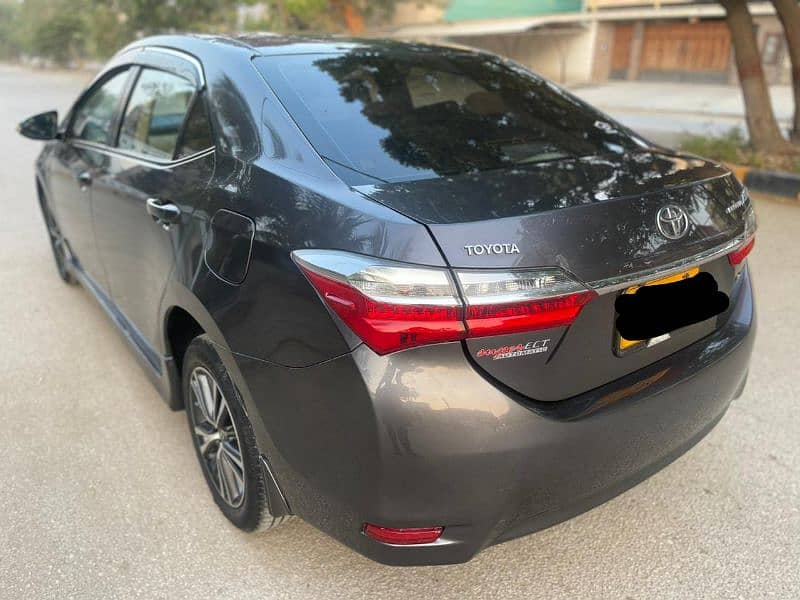 Toyota Corolla Altis 2018 6