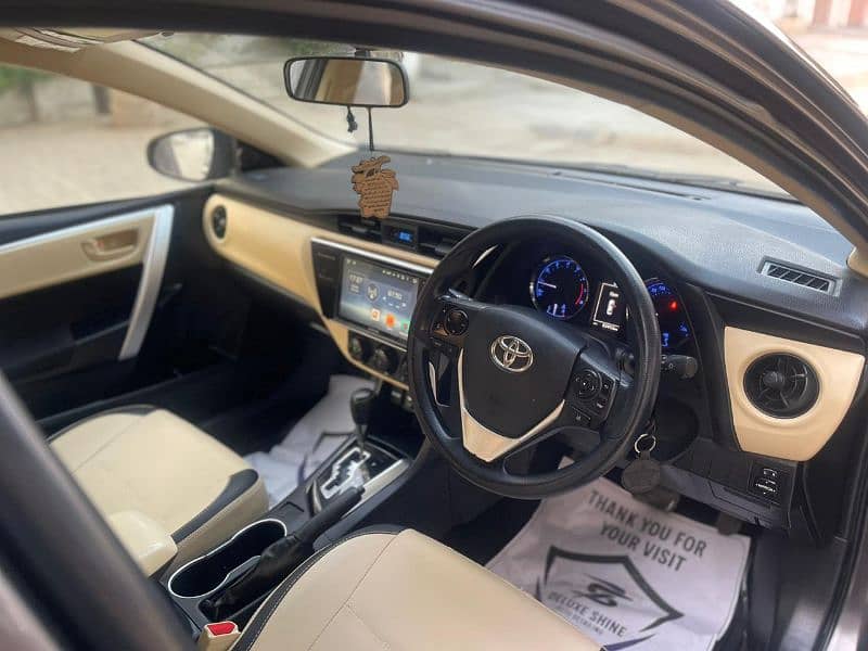 Toyota Corolla Altis 2018 12