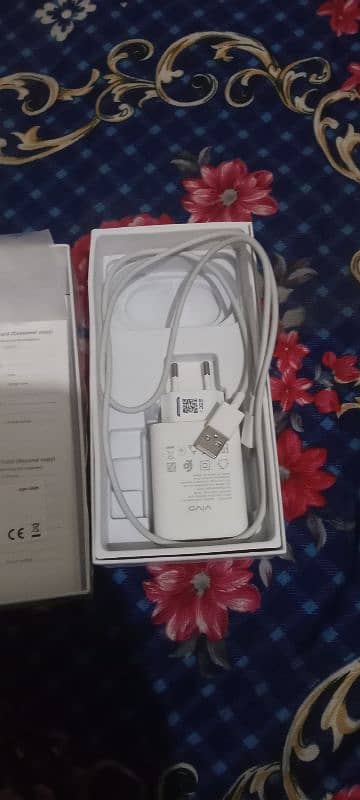 vivo yo3 condition 10 by 10 11