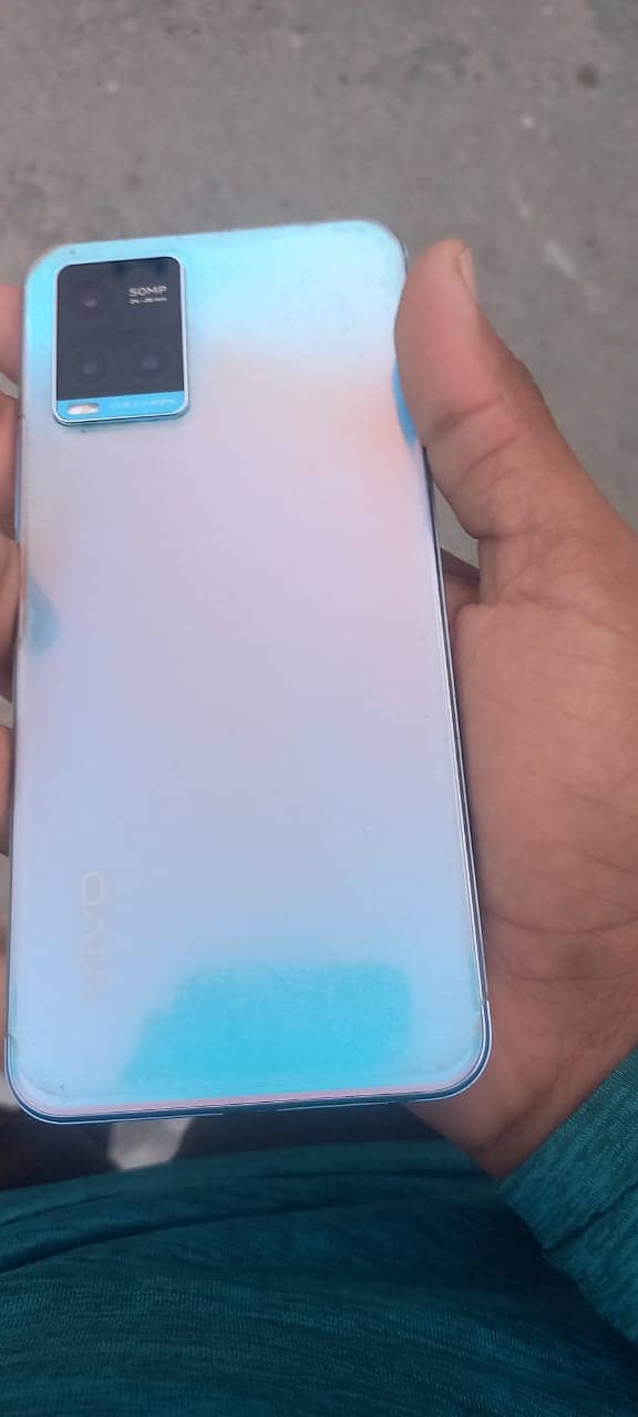 vivo y33s 8+4 128 Exchange possible 1