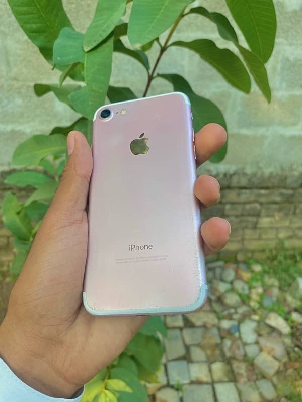 iPhone 7 Non Pta 32 Gb 3