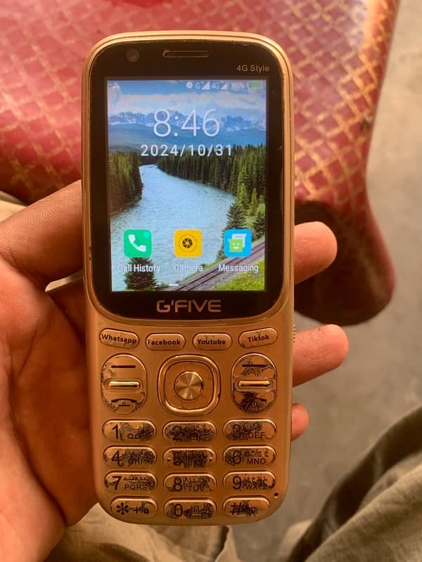 GFive 4G touch +keypad phone 0