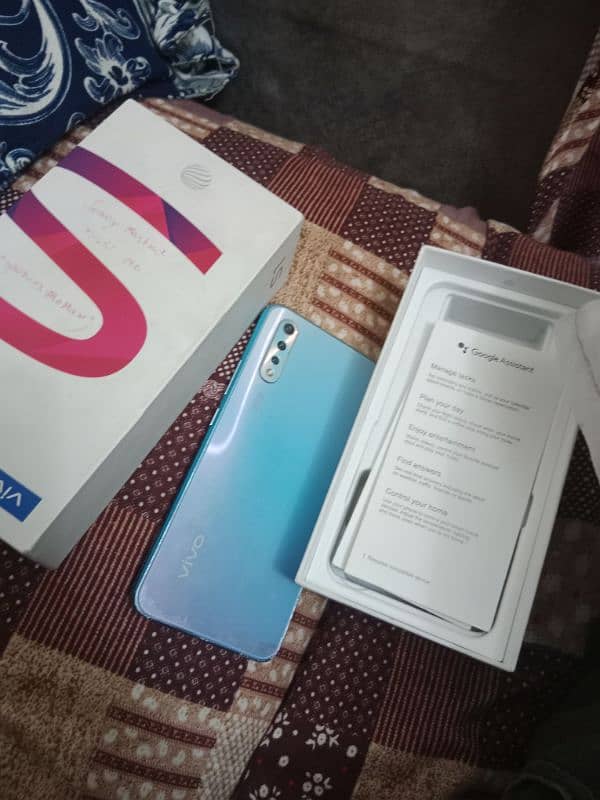 vivo S1 4 gb and 128gb for sale 1