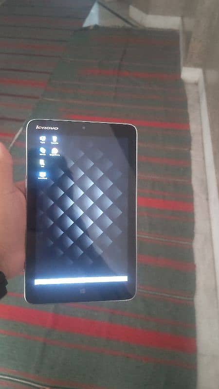 Lenovo windows tab 1