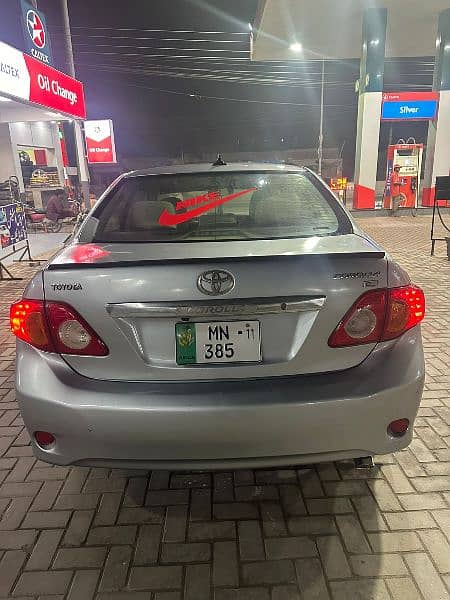 Toyota Corolla GLI 2011 6