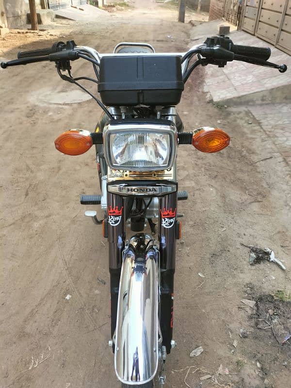 Honda 125 chrome Edition 0