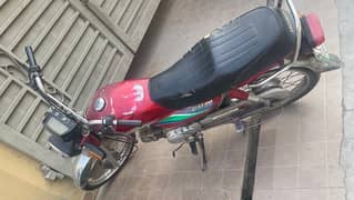 HONDA CD70  RED COLOR