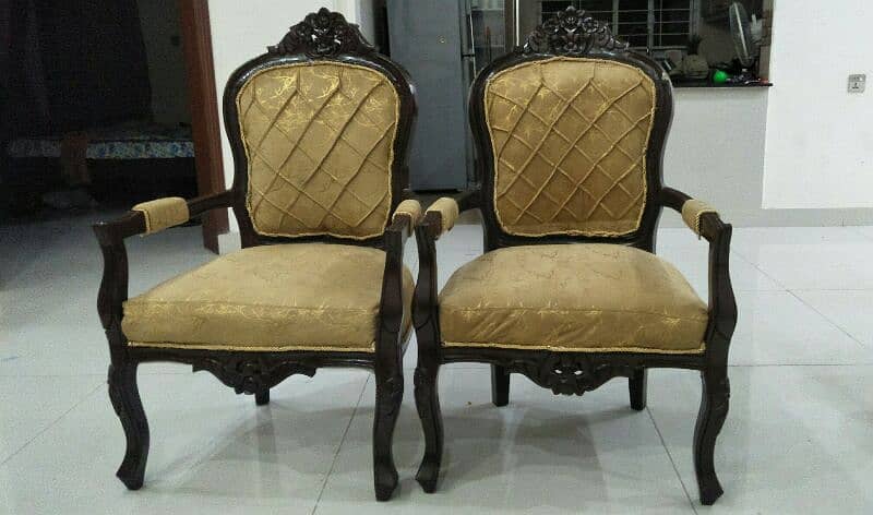 chanyoti chairs, bed room chairs. 0