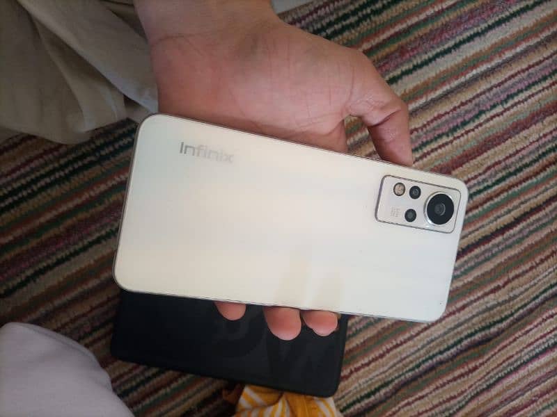 INFINIX NOTE 11 8/128 5