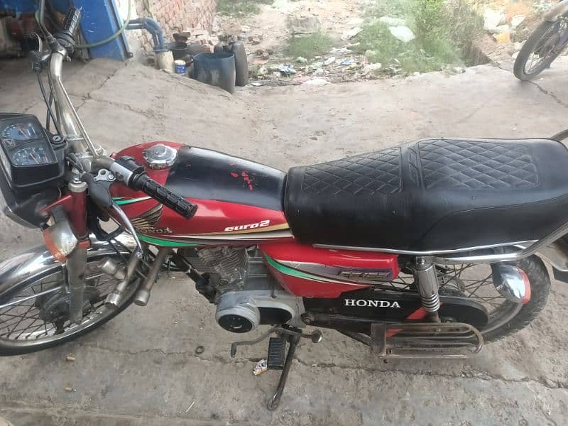 Honda 125 2013 good condition all ok 4