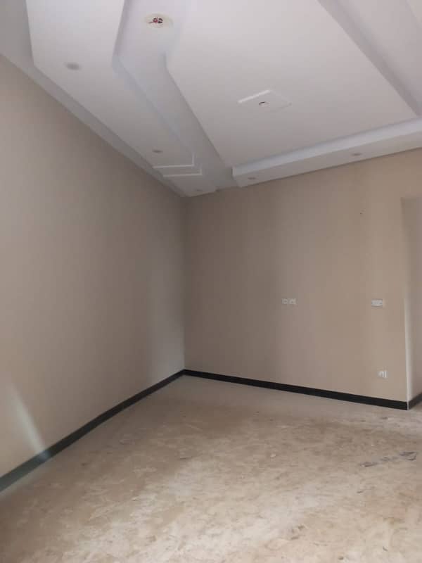 Brand New Portion. 5 Beds DD West Open In Abdullah Bin Ateeq Society Near Rimjhim Tower 8