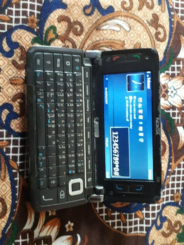 Nokia E90 all ok sim working non pta back cover nhi hai bs 2