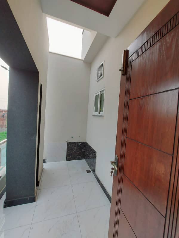 Brand New 5 Marla House Available For Rent Park View City Lahore 11