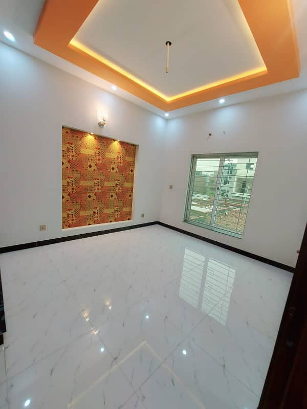 Brand New 5 Marla House Available For Rent Park View City Lahore 15