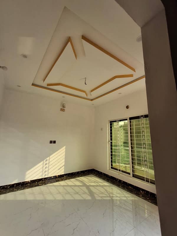 Brand New 10 Marla House Available For Rent Park View City Lahore 9