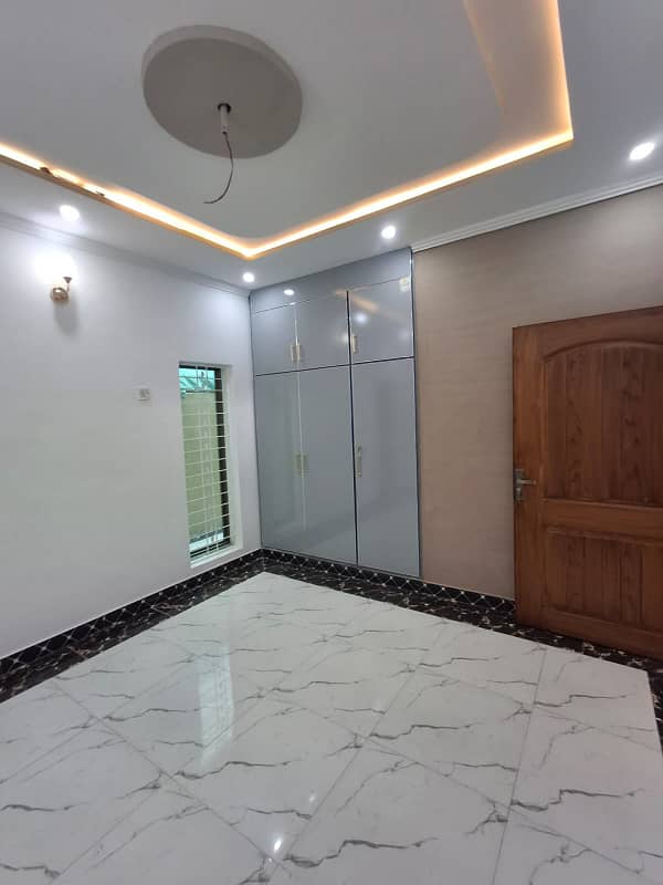 Brand New 10 Marla House Available For Rent Park View City Lahore 13