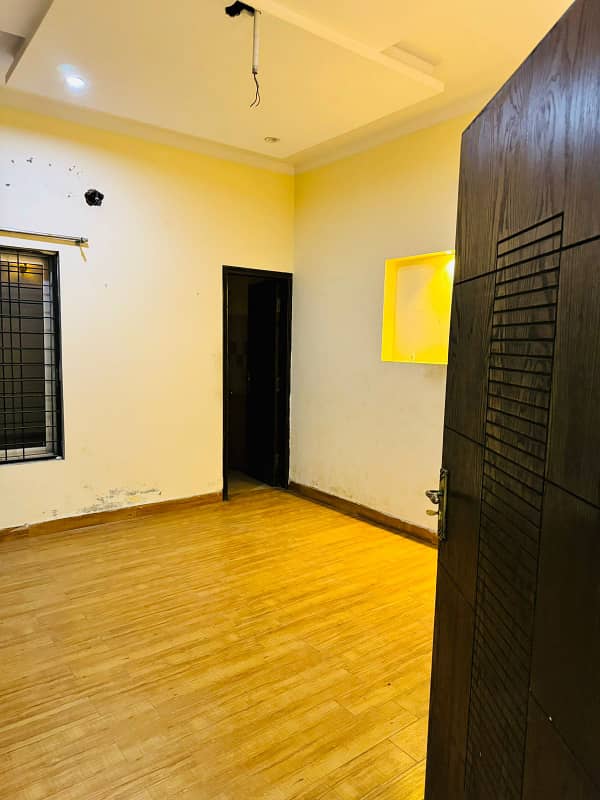 5 Marla Lower Portion Available For Rent In Park View City Lahore 1