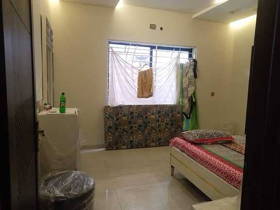 Unoccupied House Of 10 Marla Is Available For Sale In Johar Town 4