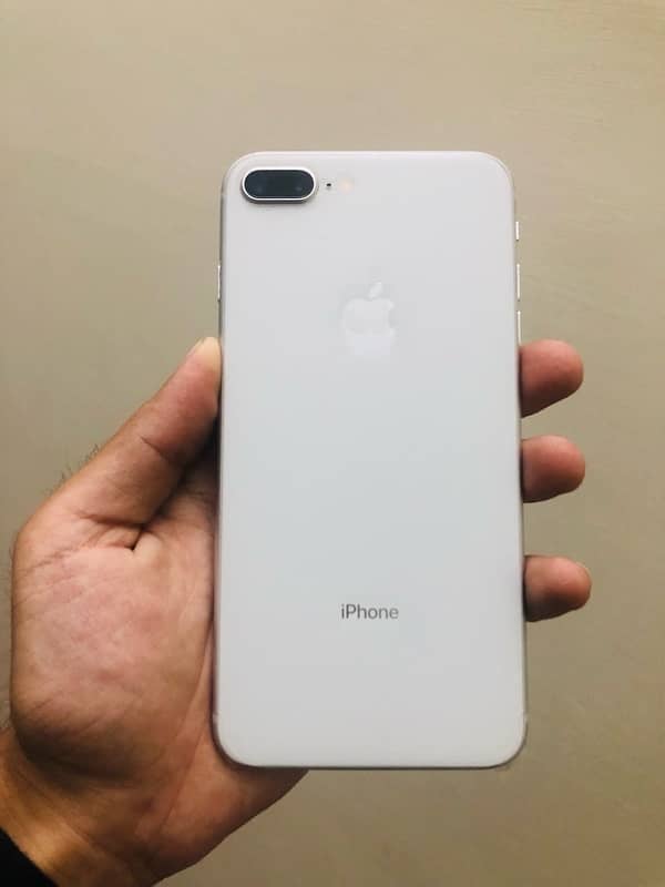 iphone 8  plus 256 gb approved 1