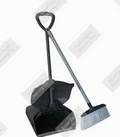 dust pan with floor brush