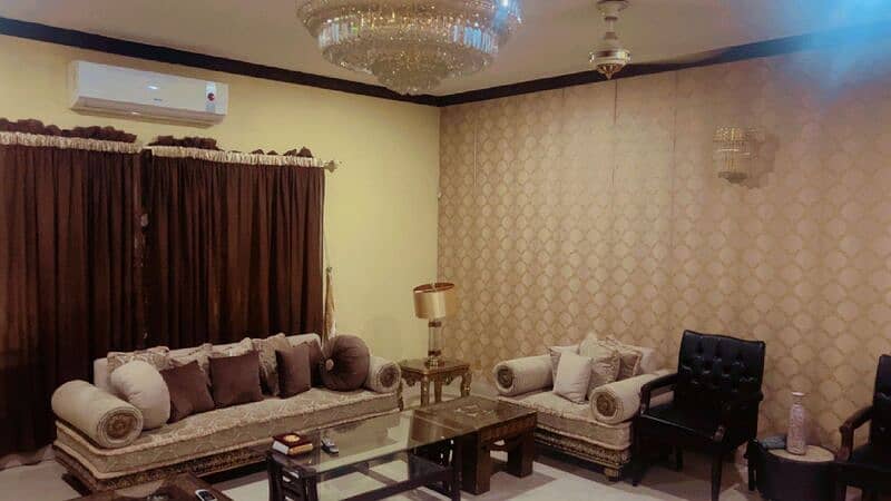 2 Kanal House For Sale In DHA Phase 8 - Ex Park View 4