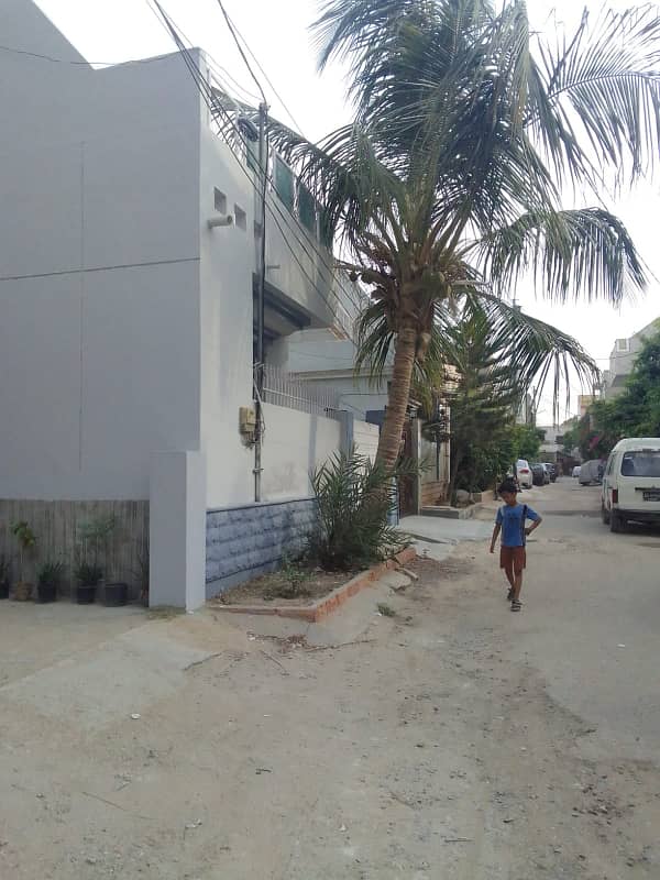 Urgent Sale House One Unit 120 Sq Yards Corner West Open Extra Land 4 Beds DD Lease Demand 1 Core 99 Lac in New Alhira City 4