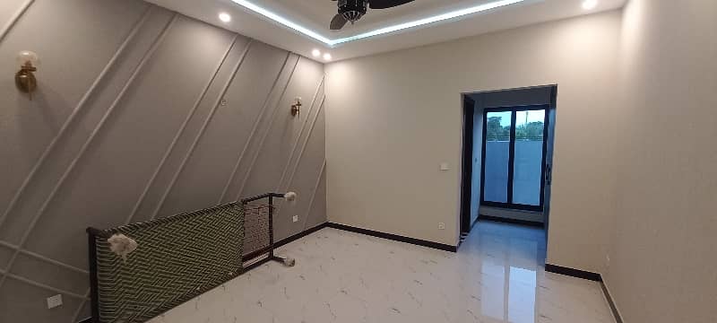 Luxury Brand New House 22